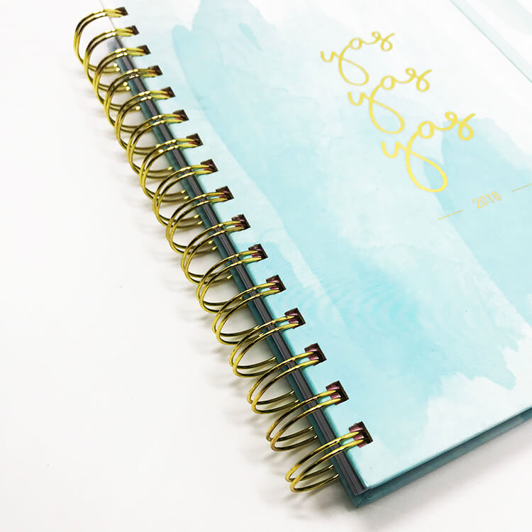 12-Month Weekly Notebook Planner - Custom Your Design 2020 (1)