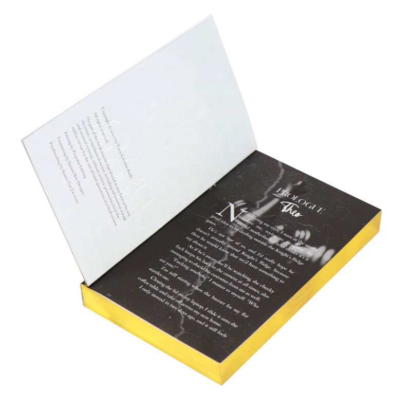 Spot UV Cover Paperback Novel Printing with Gold Sprayed Edges