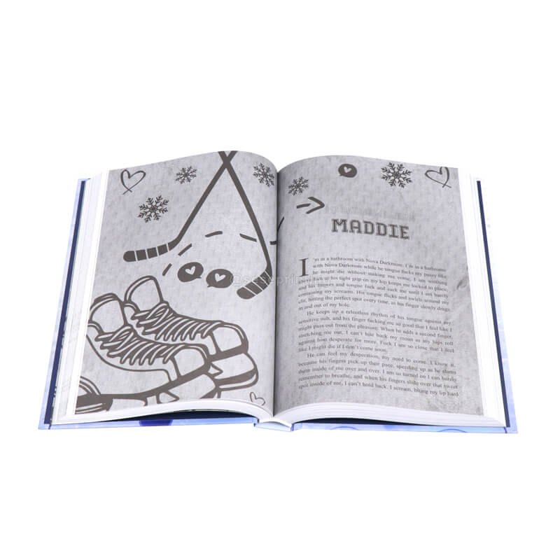 Black and White Printing Foil Stamping Hardbound Fiction Books