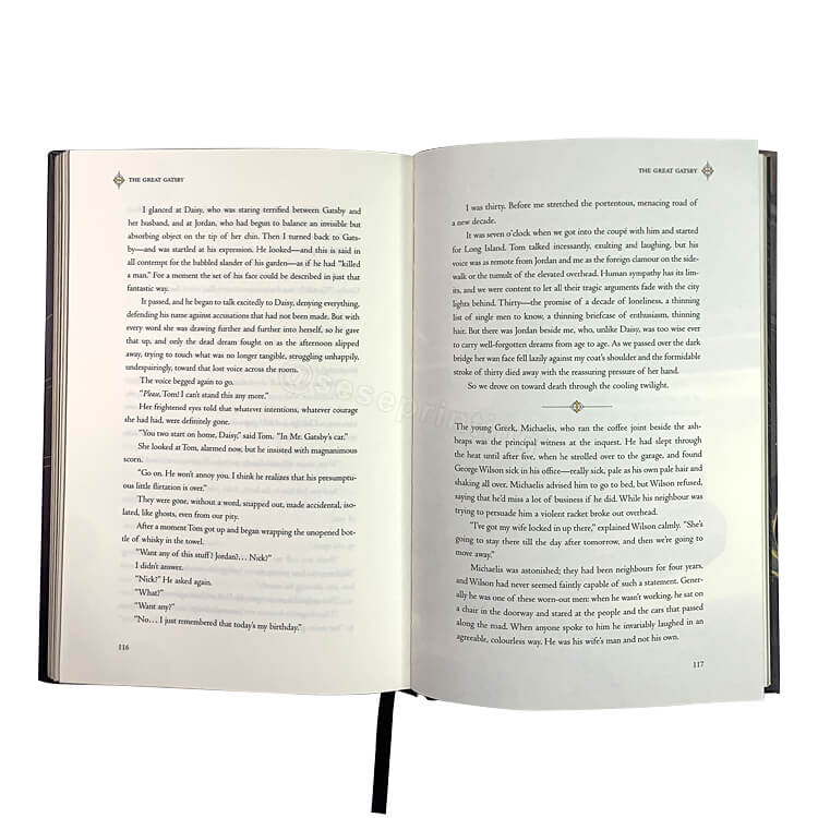 Hardback Books Printing Customized Hardcover Novel Book Printing with Slip Case